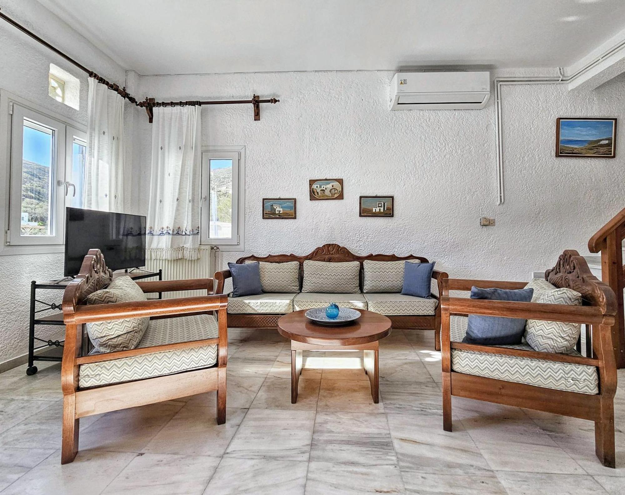 Holiday home Tinoshomelidays Residences Venardatos
