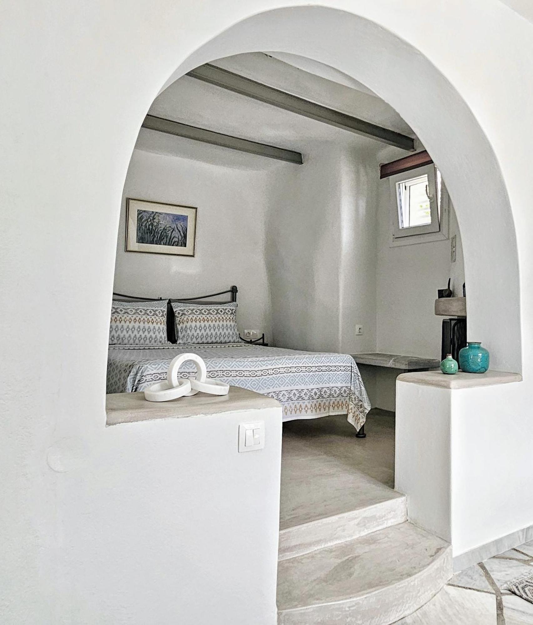 Tinoshomelidays Residences Holiday home Venardatos