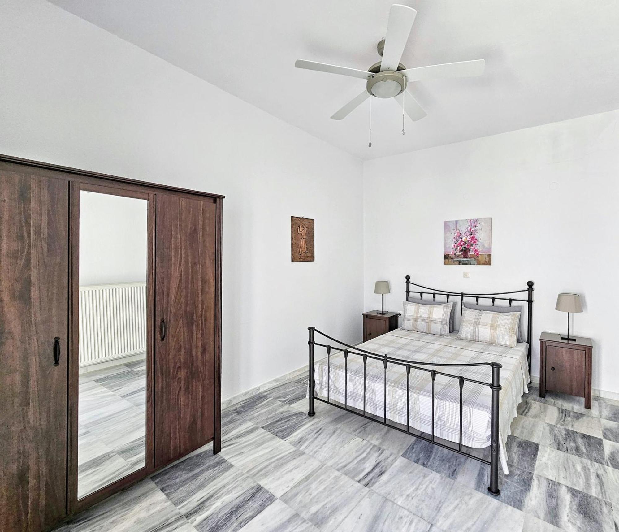 Tinoshomelidays Residences Holiday home Venardatos
