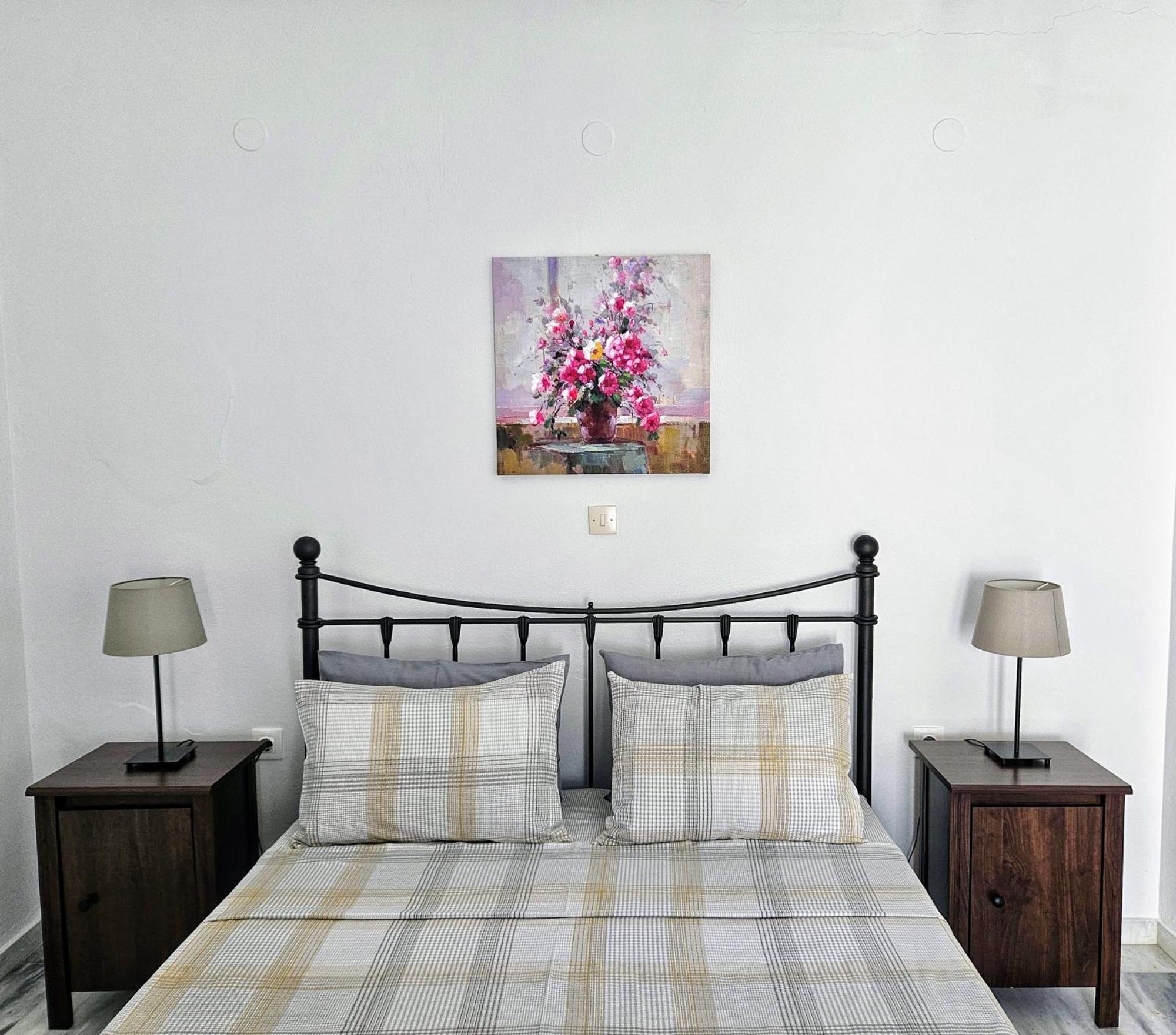 Tinoshomelidays Residences Venardatos