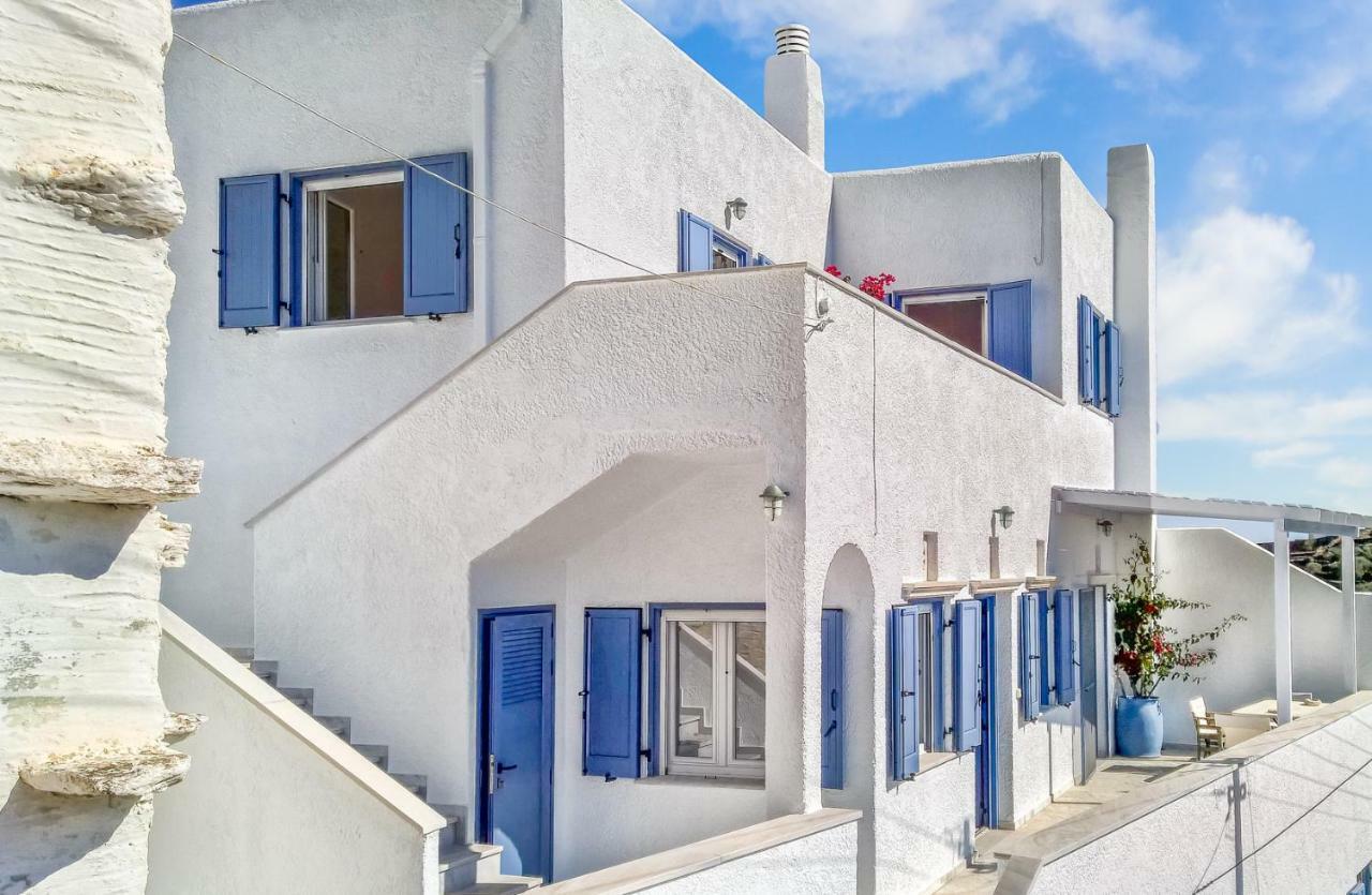 Tinoshomelidays Residences * Venardatos
